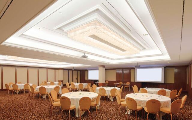 Mövenpick Hotel Geneva