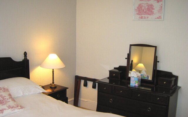 Dunedin Guest House