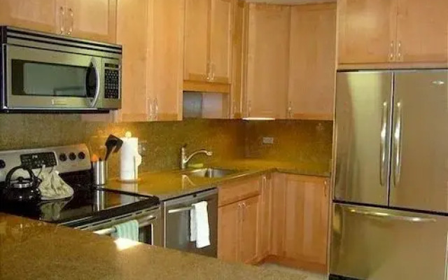 Waiohuli Beach Hale Ocean View Condos with Parking