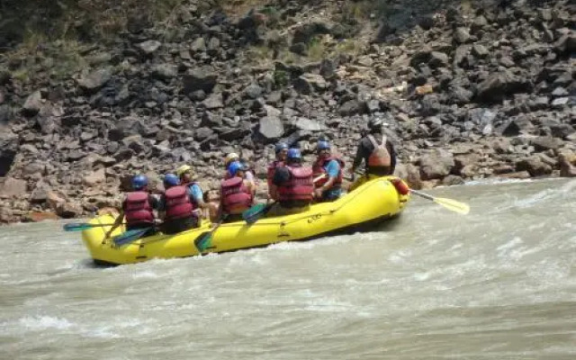 Rendezvous Rafter Camp