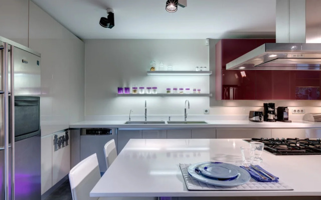 Luxurious Villa Philoxenia