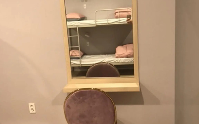 The Blue Guesthouse - Hostel