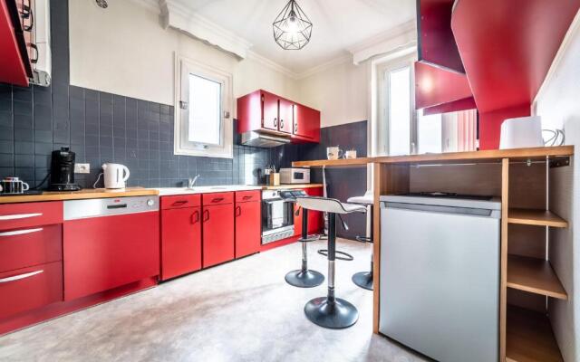 POMPIDOU #6 - Esprit maison de famille - 3 suites