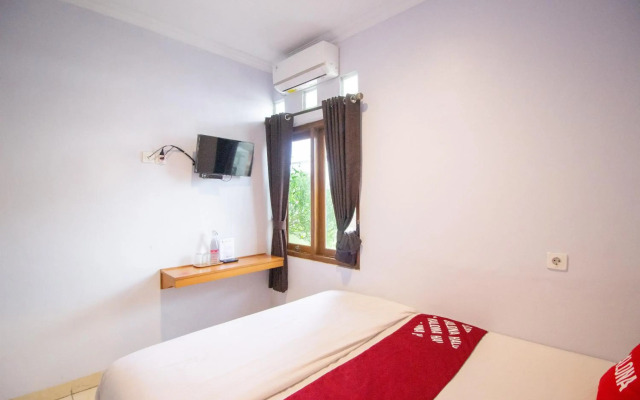 OYO 3707 Halona Guesthouse