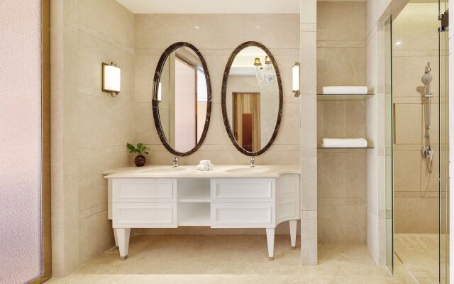 Four Points By Sheraton Heyuan Resort