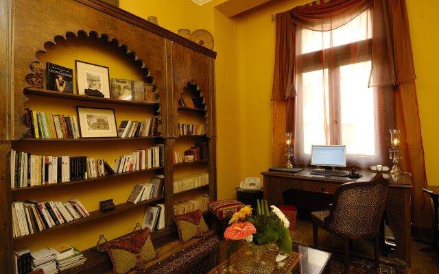Talisman Hotel