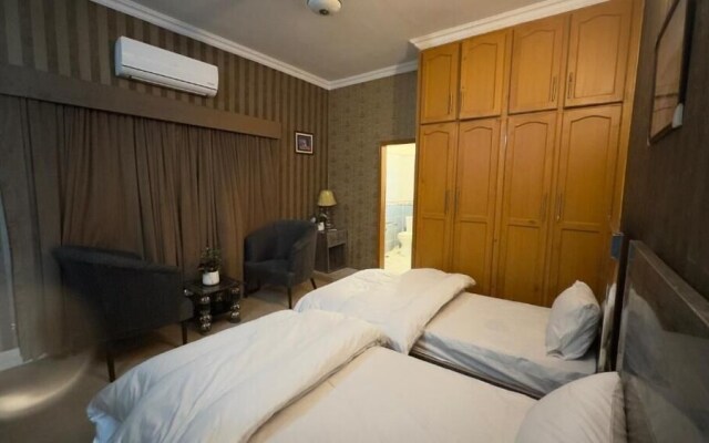 Secure Inn Guest House Bahria Town