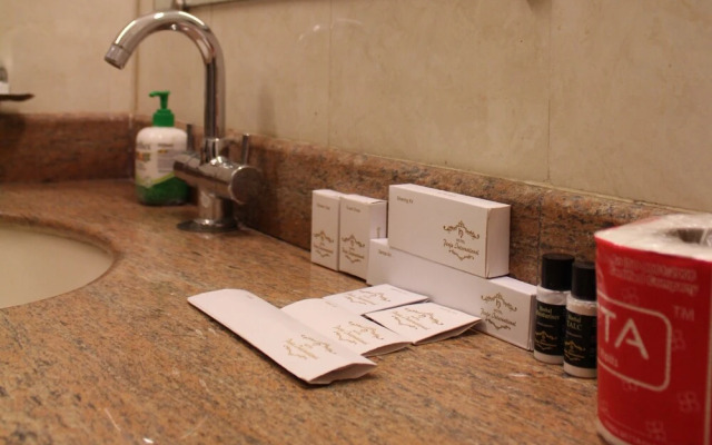 Hotel Pooja International
