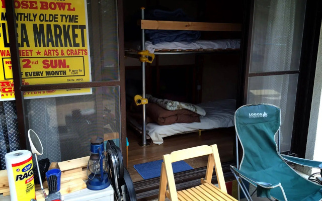 Norishico Auto Guest House - Hostel