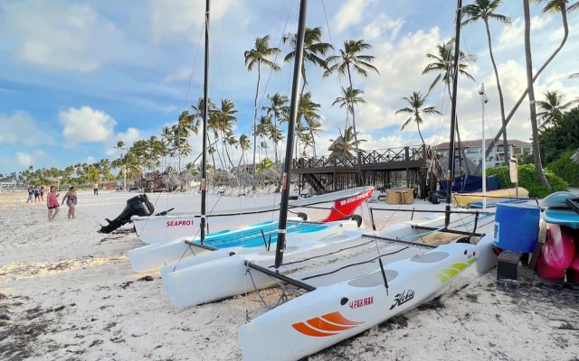 FIESTA SOL CARIBE playa LOS CORALES