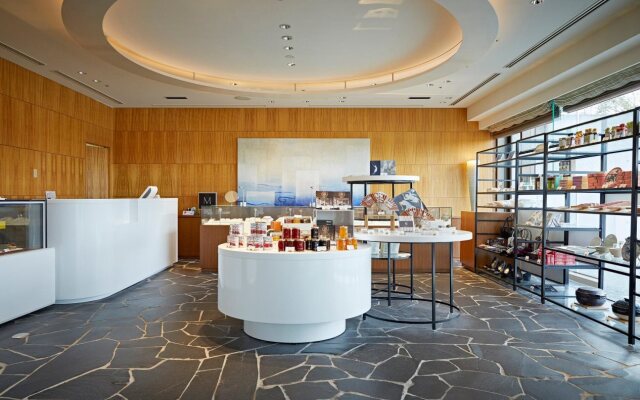 Shima Kanko Hotel The Bay Suites