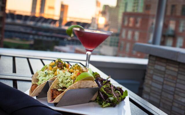 Hotel Indigo San Diego-Gaslamp Quarter by IHG