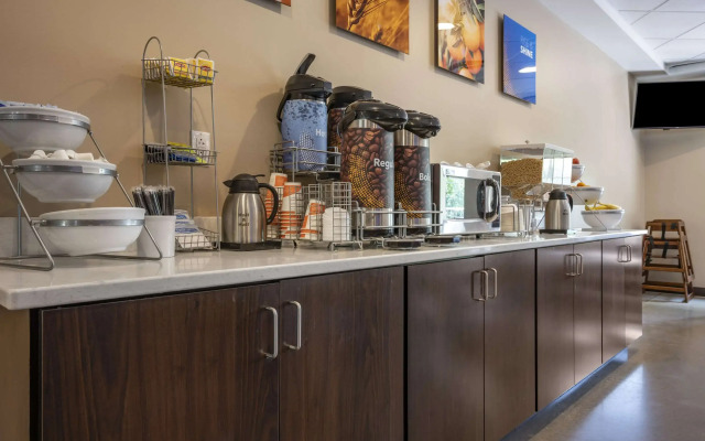Comfort Inn
