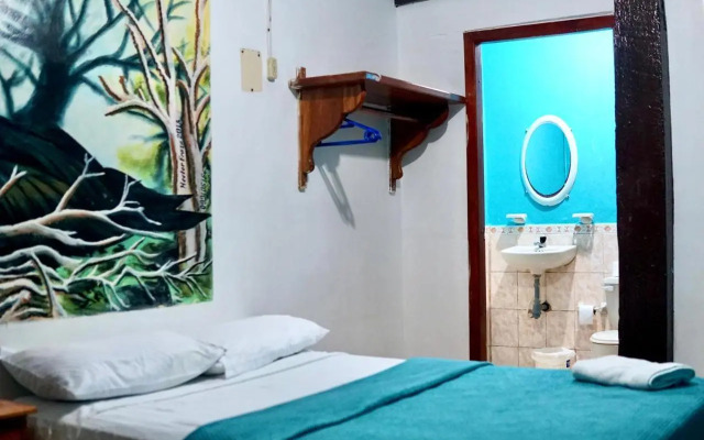 Hostal Puerto Ayora