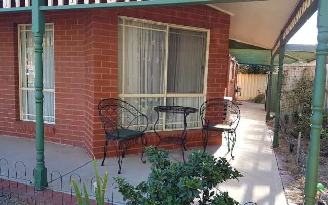 Cobram Cottage