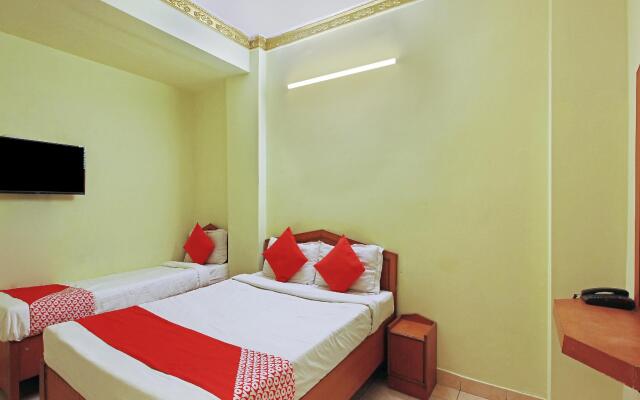 OYO 22250 Prince Residency