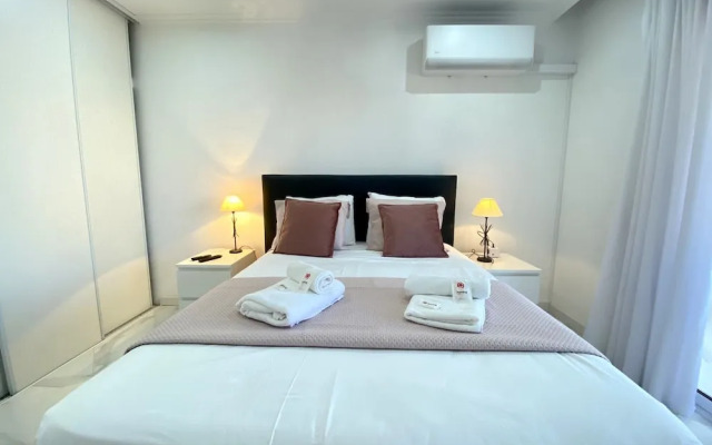 Albufeira Crystal by Homing