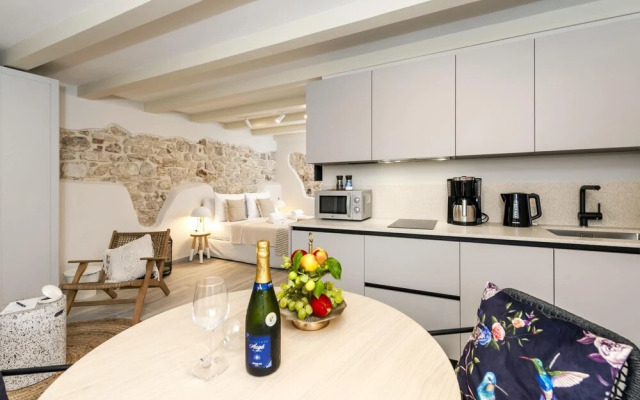 Yellow House Rovinj - Deluxe Studio