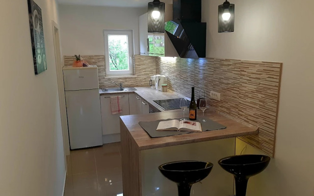 Modern Apartment With Seaview