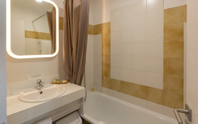 Pey La Tour - Logis Hôtels & restaurant