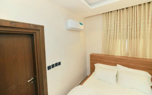 AJs Serenity Suites