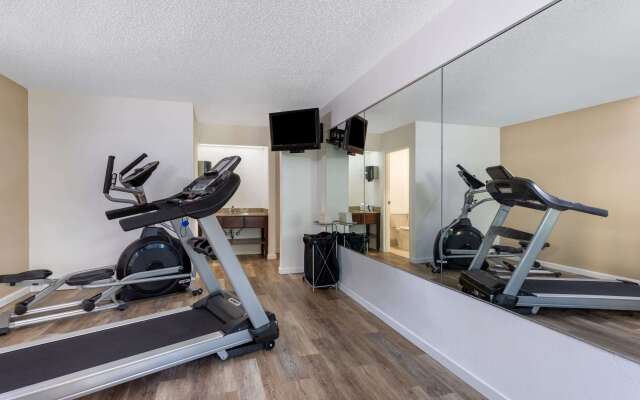 Baymont by Wyndham Tallahassee