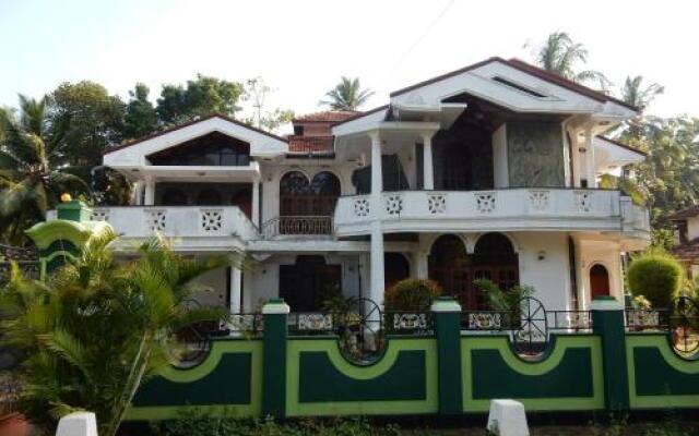Srinik Guest House
