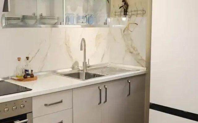Kron s Apartment in Shkod r