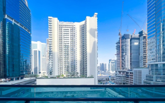 Luxury 2BR in Merano Tower Stunning City Views