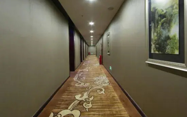 Pioneer Hotel