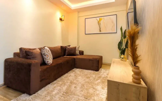 Moonvalley View Palace Apartment