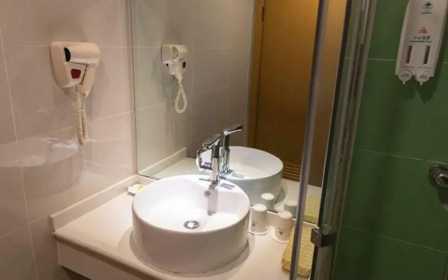 GreenTree Inn Baoding City Zhuozhou Railway Station Store