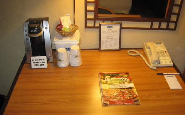 Travelodge by Wyndham Seattle By The Space Needle