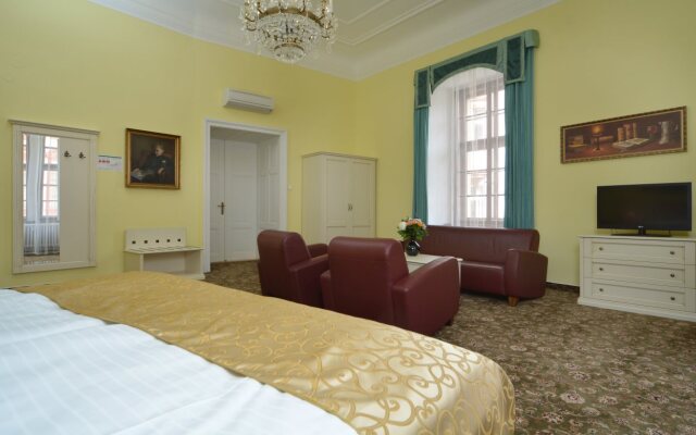 Hotel Ungelt / Royal Residence Ungelt