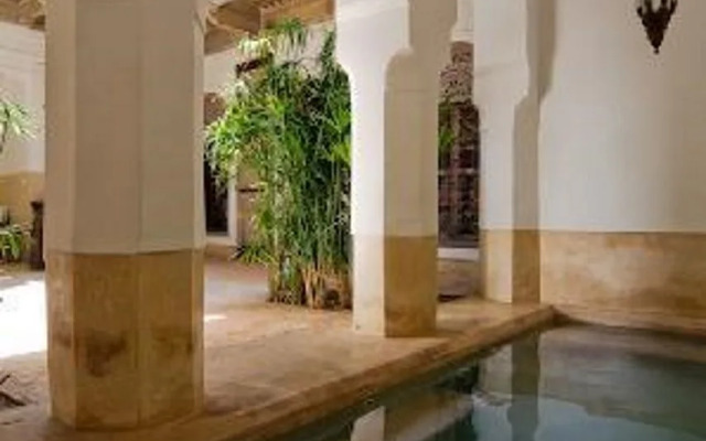 Riad Tzarra