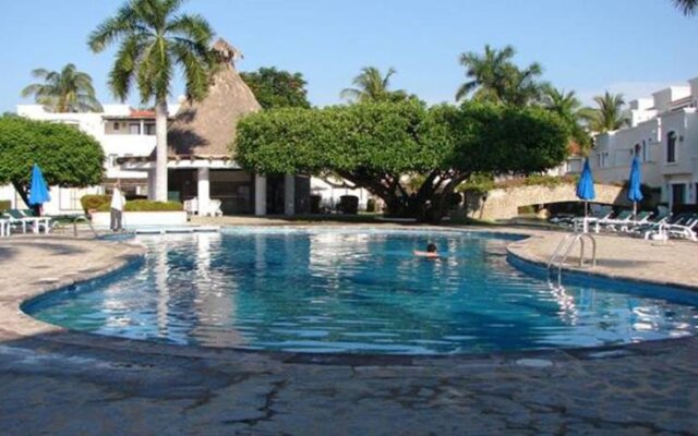 Mayan Villas Golf