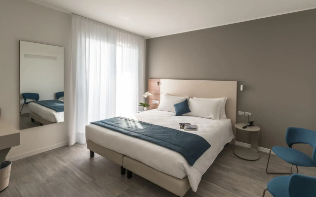 Hesperia Hotel & Residence