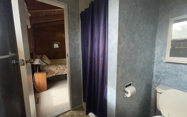 Exhale 3 Bedroom Cottage by RedAwning