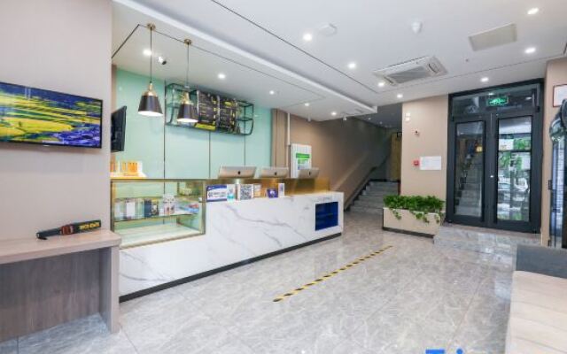 7 Premium Hotel (Beijing South Railway Station Jiaomen East Metro Station)