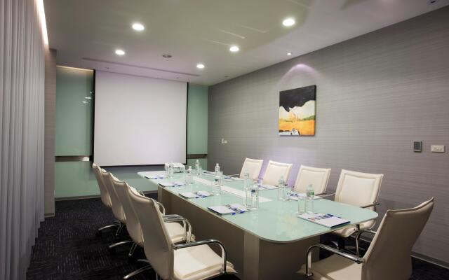 Holiday Inn Express Taichung Park by IHG