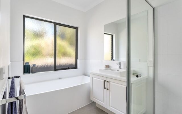 Diamond Bay Beach House