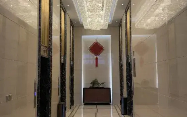 Hongrui Jianguo Hotel