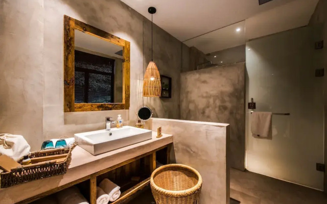 Go Native Downtown House Ningbo