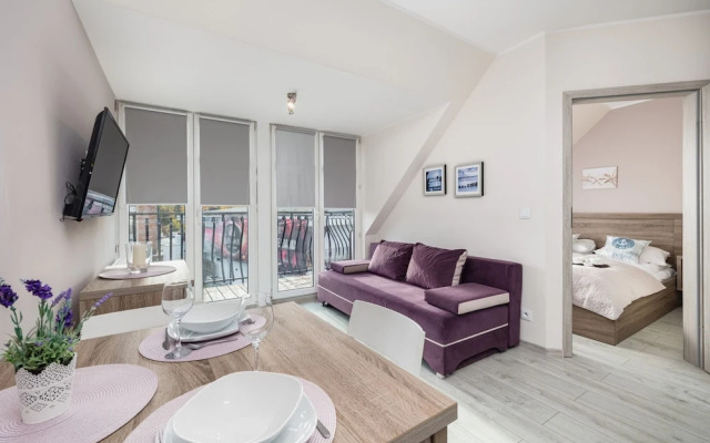 Nadbrzeżna Apartament by Renters