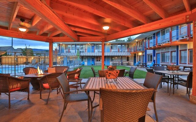 Bowmont Motel