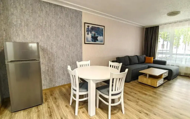 Venice Apartments
