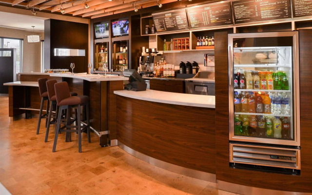 Courtyard by Marriott Toledo North