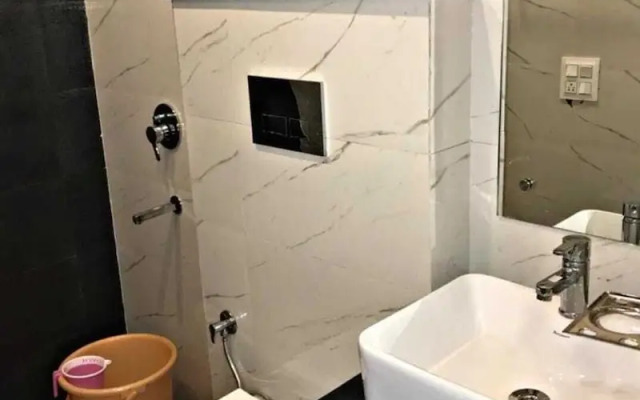 Hotel Glass Inn