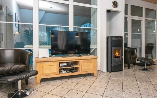 18 Person Holiday Home in Ulfborg-by Traum