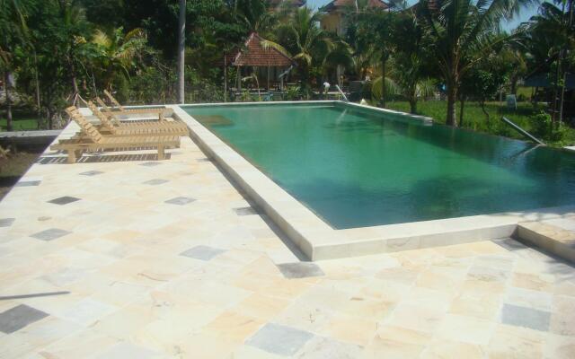 Villa Taman Padi